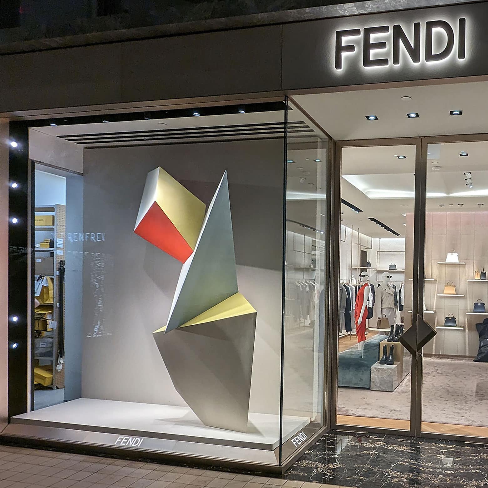 fendi shopping window instalation