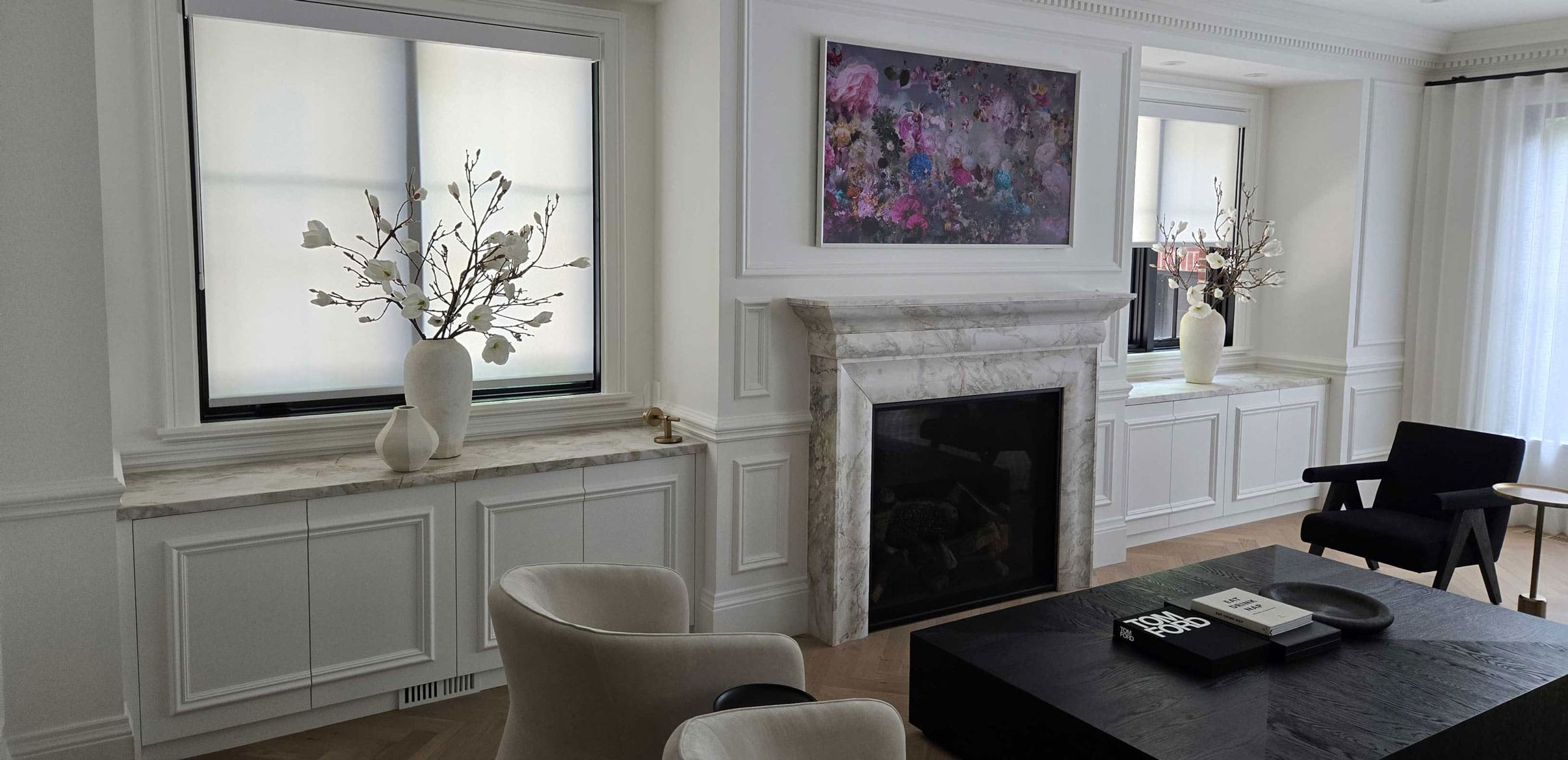 sitting room with fireplace2
